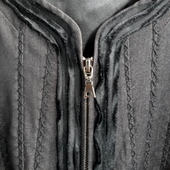 Tahari Black Zip Front Black Blazer‎ - Picture 4 of 9